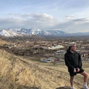 Meet your Posher, Logan